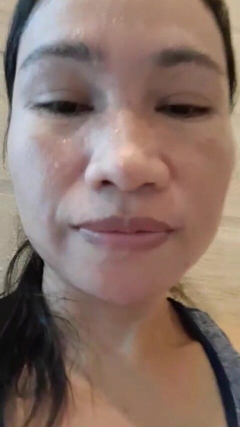 Lucky Kik: ลัคกี้ คิค ชิมหีแฉะของตัวเอง