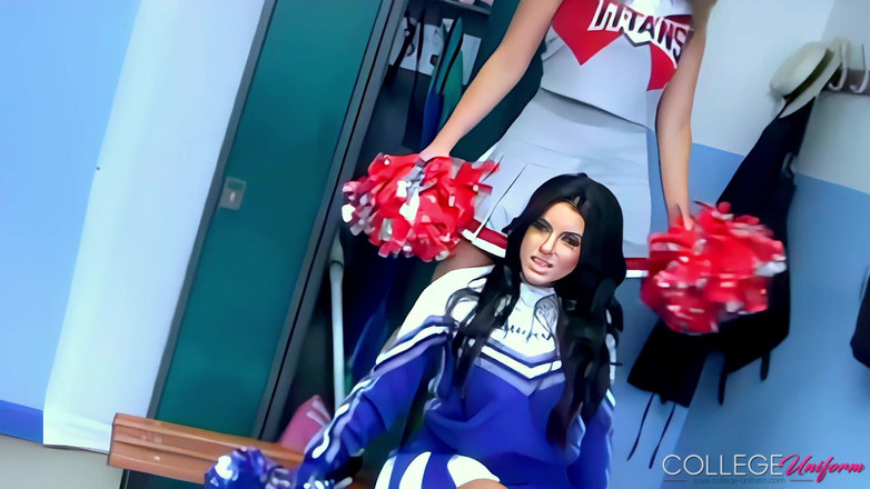 College Uniform: Líderes de torcida com Candice Collyer, Fiona G