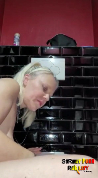 Street porn reality: Pissing Break 18