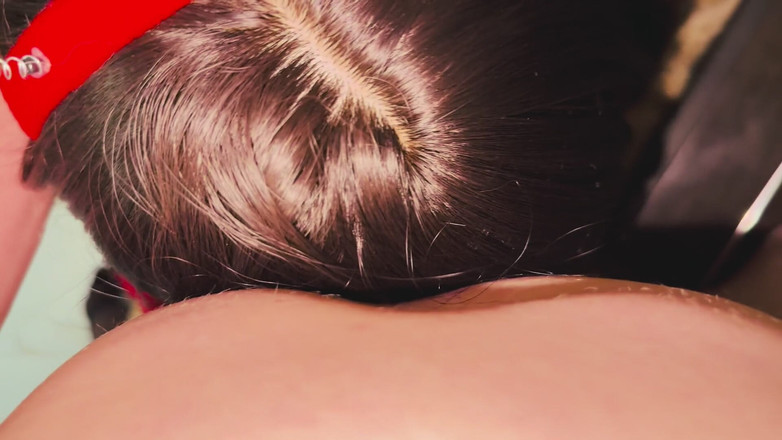 sexalko: Üvey babamın arkadaşı üvey annemi nasıl sikiyor! Sadece ağzına ve yüzüne...