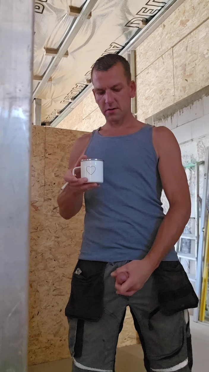 Chris_snoopy_91: A Hot Day on the Construction Site Part 3/9