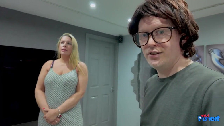 Nerd Pervert: Leia Organa - slurpende milf