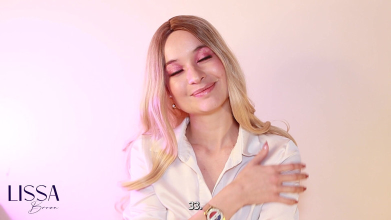 Lissa Brown: Учитель іспанської з новорічним зворотним відліком