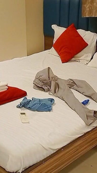Ella estaba gritando en cada disparo al estilo perrito