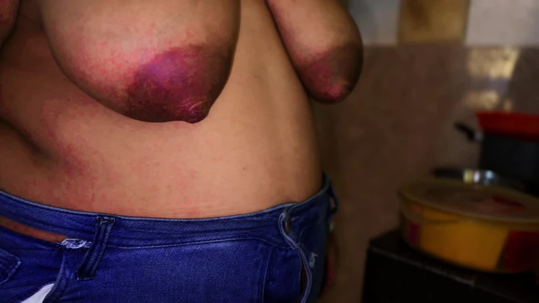 Your Boy's Cum: Indiana rabuda e peitos enormes quente desi