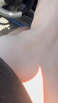 Collegeboy femboy se inunda con fuentes de semen de padrastro video caliente