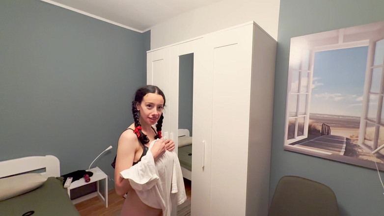 Sweetie Engel: Step Sis Just Wanted Change Clothes, but This Happened