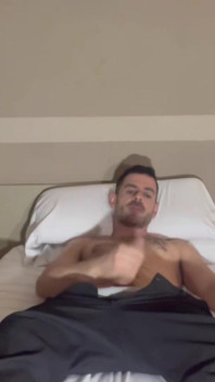Xiscoxx Relaxing in Bed