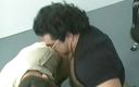 Bareback TV: Полицейский трахает волосатый качок при задержании
