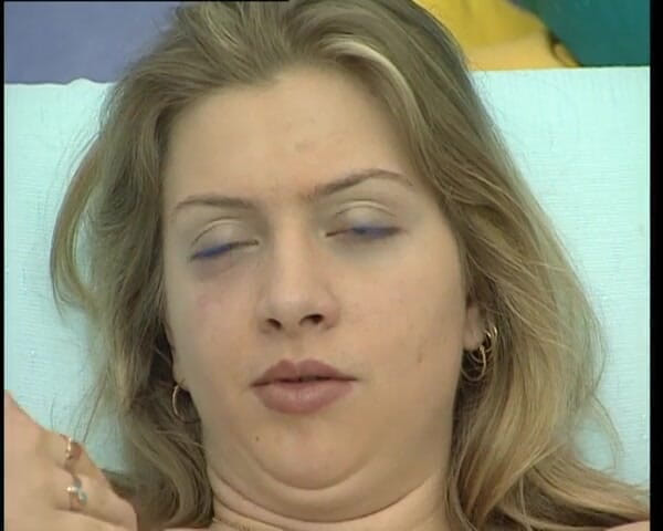 YOUR FIRST PORN: Geile haarige sau angela - geile behaarte schwein angela