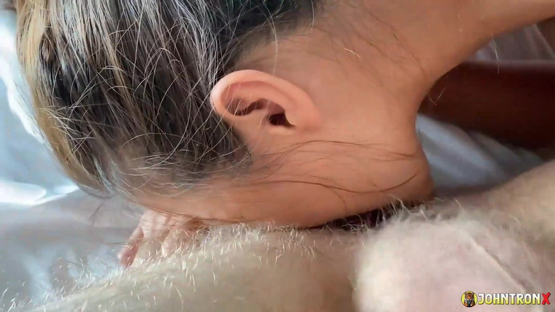 John Tron X: Johntronx - rimjob dan blowjob sempurna dari awek Thai panas