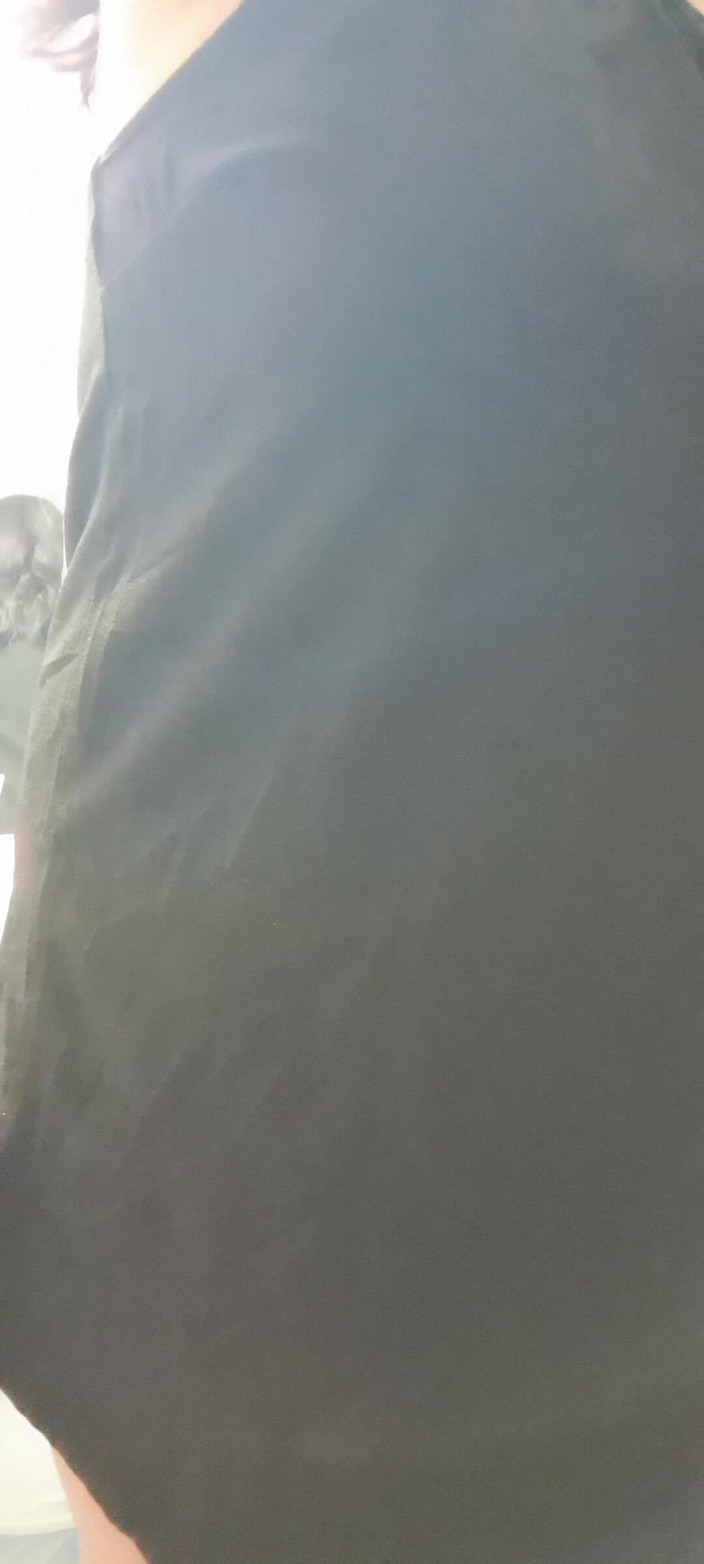 Mommy big hairy pussy: Zralá MILFka je dole nahá
