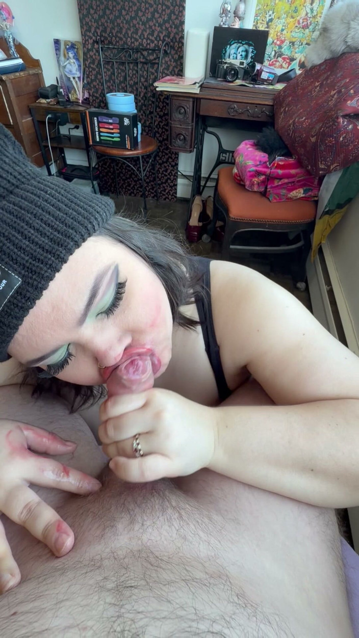 MyPrejacBoyfriend: Lipstick Blowjob Amateur Couple