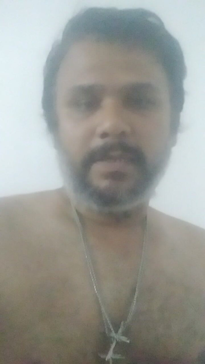 Nani Top: Solo yarakla üçlü ücretsiz sikiş....