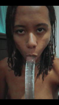 Pompino con dildo