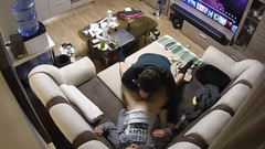 GayDuplo: Netflix y chill - coupel real atrapada mamando y tragando semen
