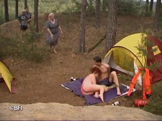 Nasty matures and dirty grannies club: Picknick orgie utomhus sex