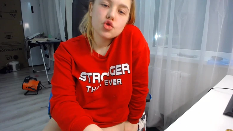 JuiceLussie: A mulher mais forte e a mais sexy do mundo