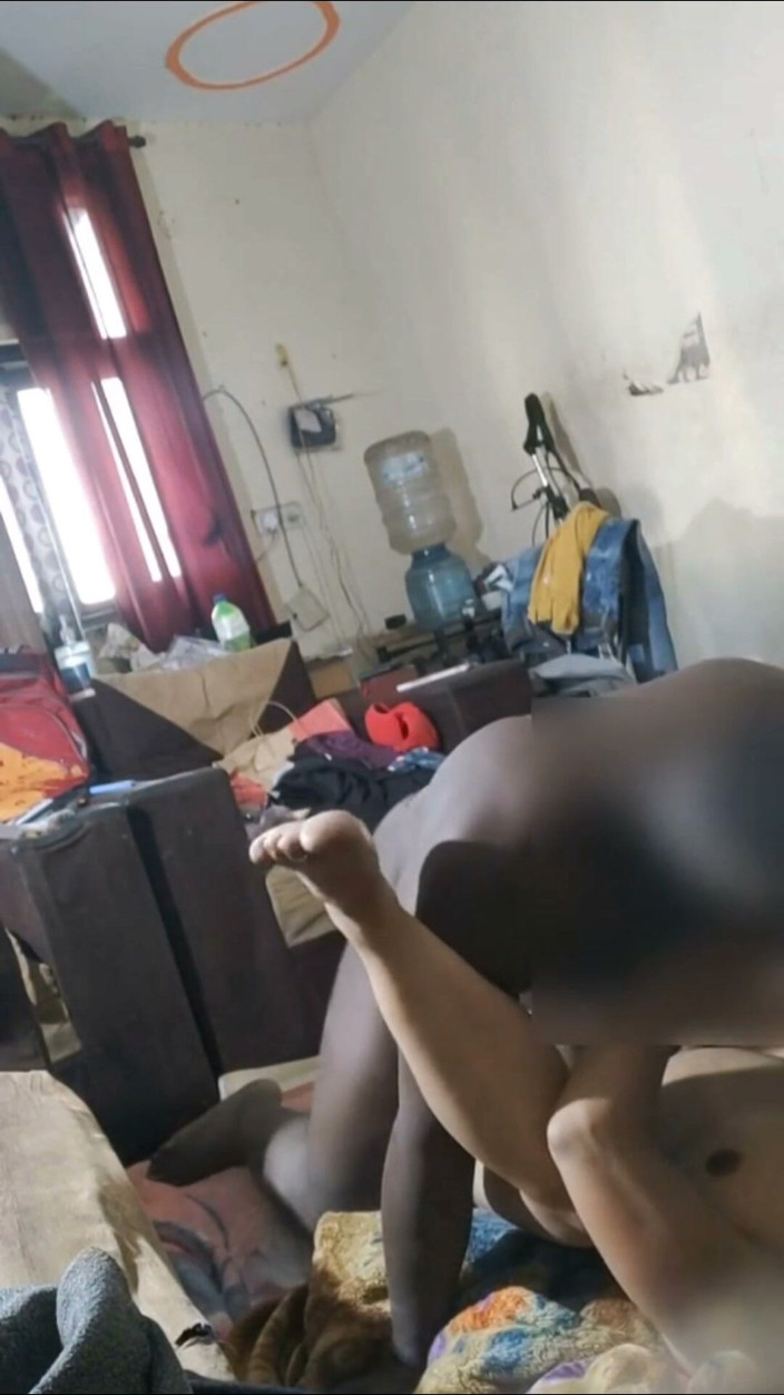 Hubby 23: ナイジェリア人男性と共演するインドの女の子 ベストビデオ