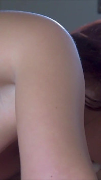 Alisha Adams jest owłosione - creampie