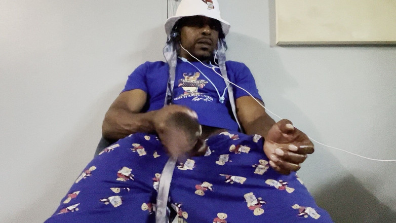 Brickzilla: कामुक लंड Youd याह को चाटना पसंद करता है