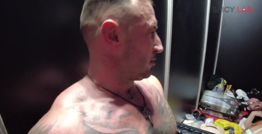 Mary Rider Pornstar: Blowjob on Backstage of Erosporto