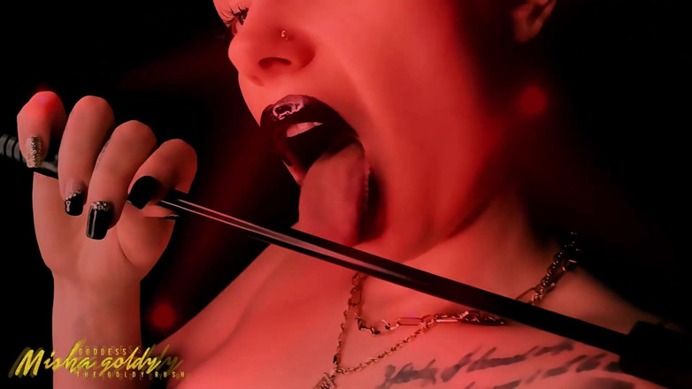 Goddess Misha Goldy: Binaural Mesmerize! The true PARADISE for Lips addicts! INTERACTIVE!!!!