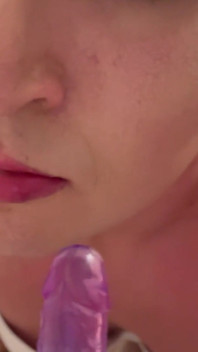 Sissy Dildo Deep Throat Procvičování 1