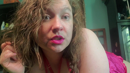 Mistress Michella Marijuana: Latihan banci