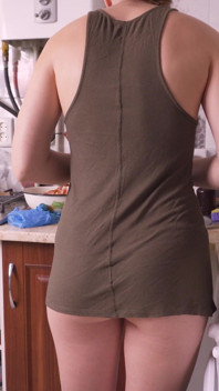 Hot Wife Cooking and Flashing Ass