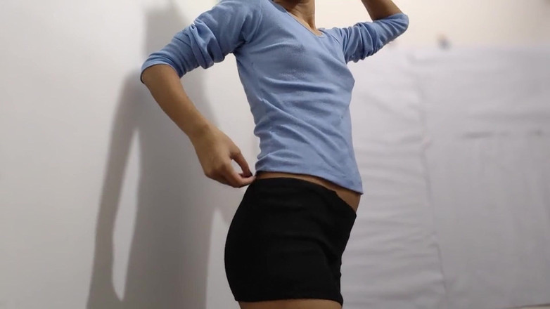 desigirl93: Heet studente masturbeert