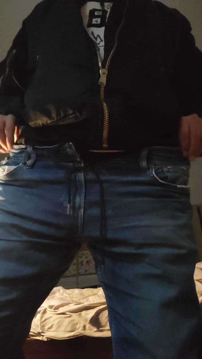 SmokedAlloy2: Dirtyjunkbro e la sua biancheria intima sporca