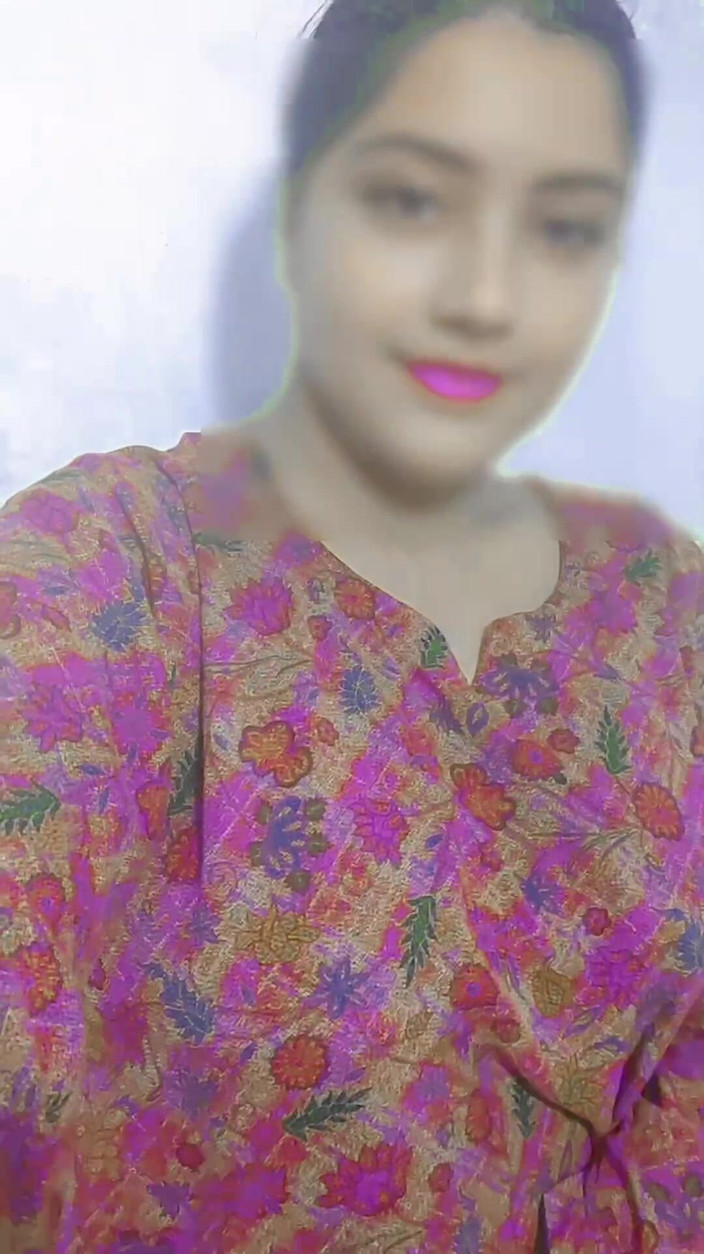 Muscool: Gadis cantik india fingering memeknya di panggilan video sama pacarnya,...