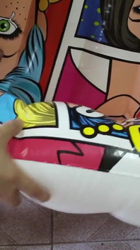 Maîtresse d'air de la piscine de la mode