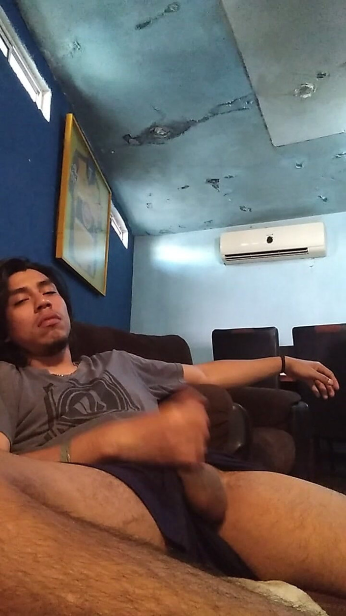 AlexAlejandro13: Spójrz tylko na moją gorącą dziecięcą twarz