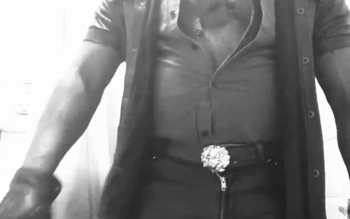 Black mature kinky muscle: Angry Leather Verbal Rant