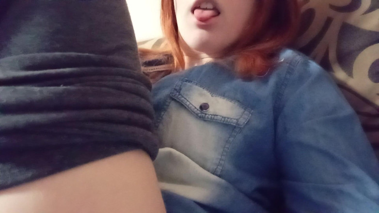 SweetAndFlow: Я прийшов додому і вирішив трохи пограти зі своєю пиздою