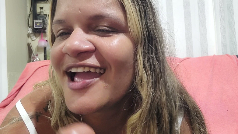 Paty Bumbum: Mi Marido Ha Llegado Del Trabajo. Voy a Cuidarle.