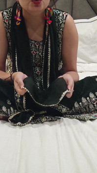 Knubbig stor röv Desi Bhabhi Maa knullad av Harami Devar