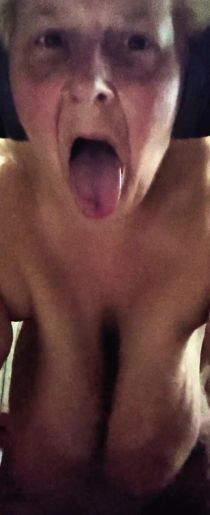 HerculesnVENUS: ฉันเลียรูตูดแน่น ๆ ของฉัน ในทางกลับกัน ฉันจะดูดควยเธอและดื่มน้ําเงี่ยนทั้งหมดของเธอแล้วก็บางส่วน