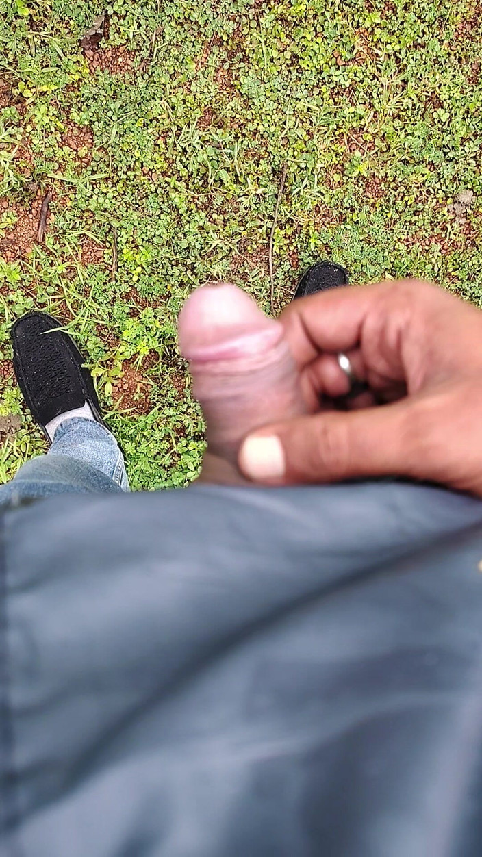 Eroticdick69: Açık havada mastürbasyon