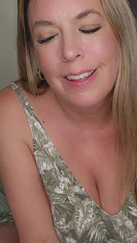 Maise Lewis Commando.mp4 gidiyor