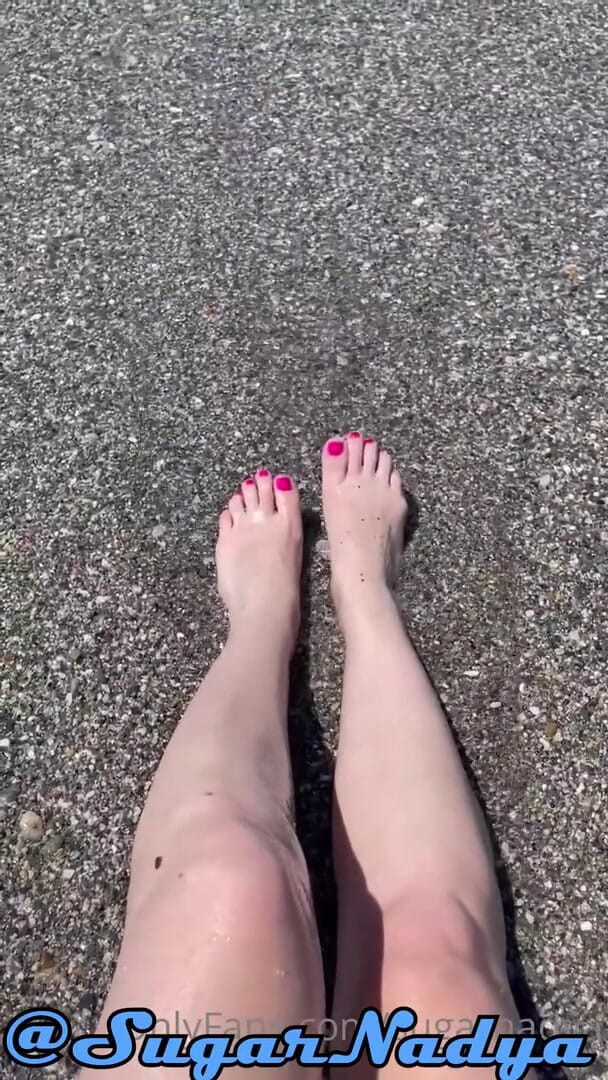 SugarNadya: Sexy blonde milf sucked a fat cock before going to...