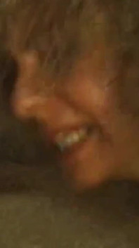 Bionda tettona prende un grosso cazzo all'aperto
