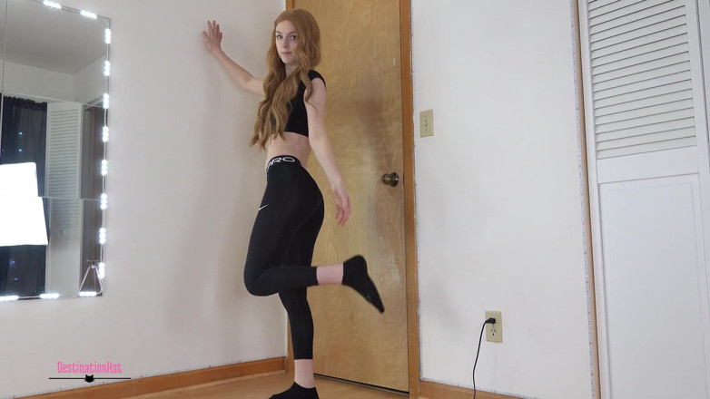 Destination Kat: Leggings strappati