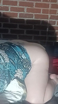 Peut-être que c’est juste une salope qui adore baiser et sucer