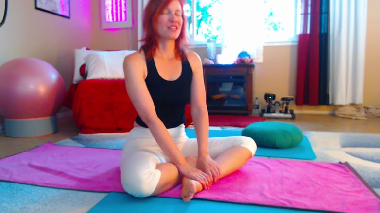 Aurora Willows: Jour de pluie, travail de hanche, yoga, flux