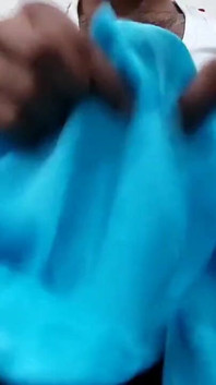 Video bokep salwar si adik tiri salwar lagi asik ngocok kontolnya pakai kain sperma (88)