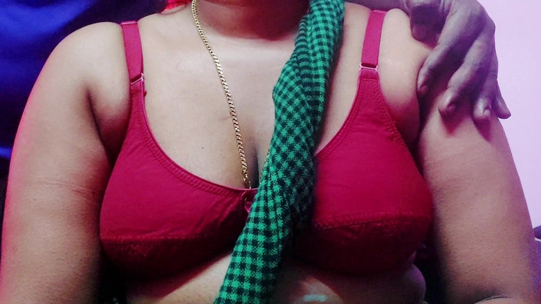 Desi Mohini: Indisches dorf bhabhi mohini sex mit stiefbruder