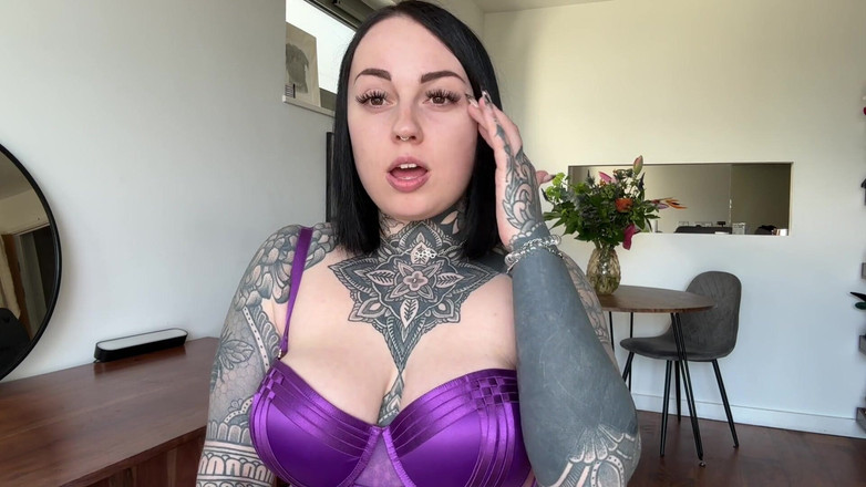 Miss Valentina: Permainan joi berisiko